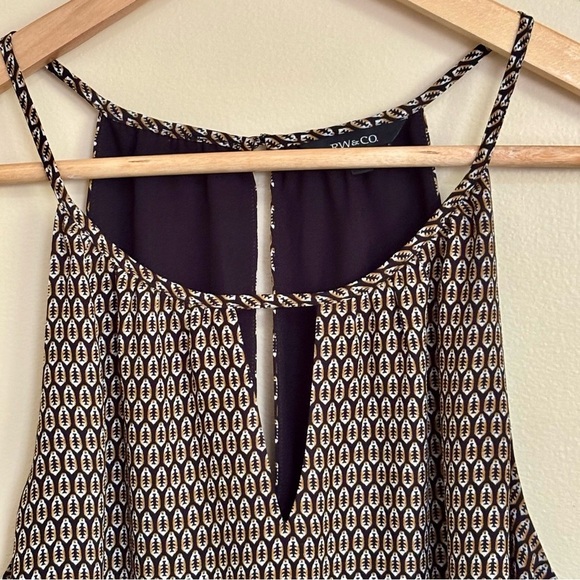 RW&CO.| Black/White/Gold Geometric Keyhole Camisole Blouse Sz L - Picture 3 of 5